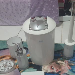ست سرویس بهداشتی