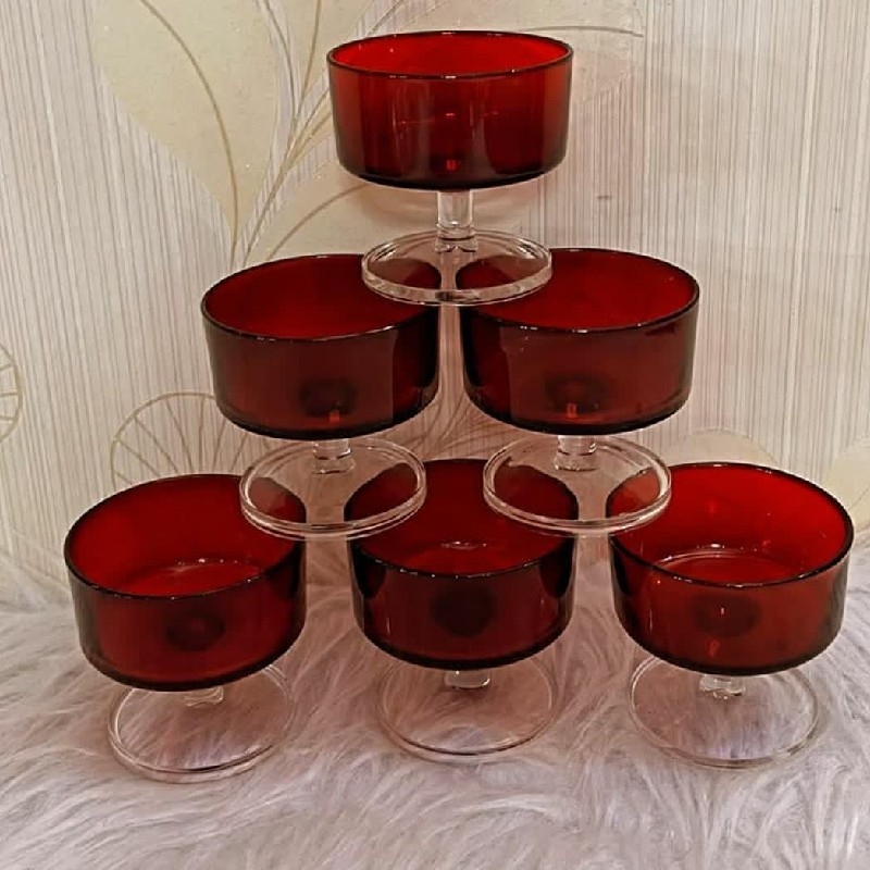 بستنی خوری یاقوتی فرانسوی اصل