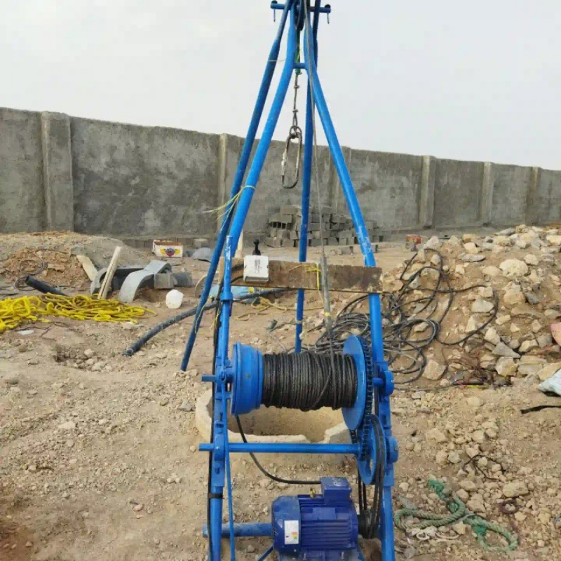 حفاری چاه دستی آبی و فاضلاب