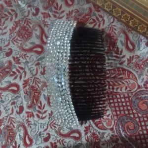 شانه مجلسی تزیین شده با نگین اتریشی
