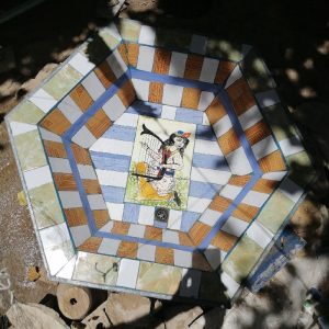 حوض طرح دار