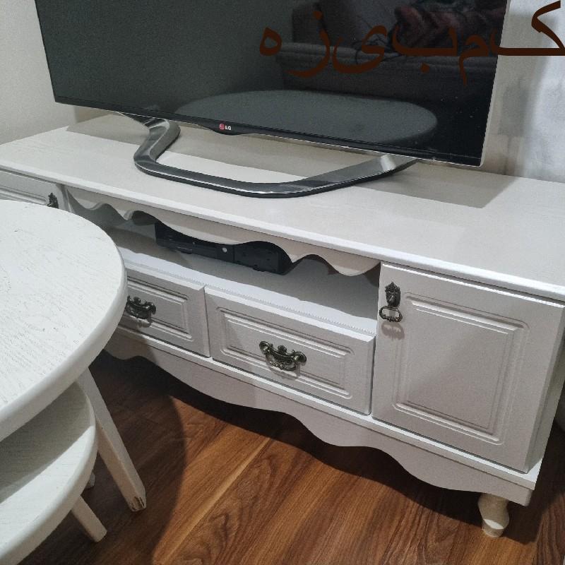 میزتلویزیون