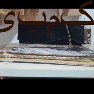 کیف طرح ایفل و زیپی وکیف مجلسی مشکی باهم می‌فروشم