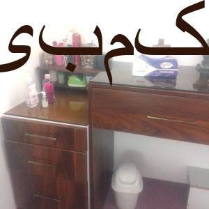 کنسول مخصوص آرایشگاه و میز آرایش