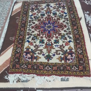فرش دستباف هریس