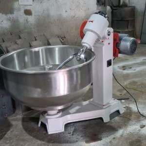 تولید کننده و سازنده انواع خمیر کن ۶۰ کیلویی به بالا