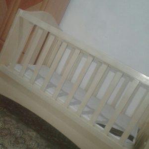 تخت خواب کودک باتشک رویال کاملا نو