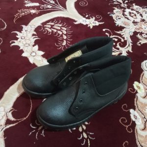 کفش کارنیم بوت سایز۴۳
