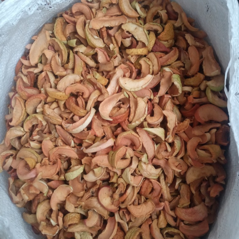 سیب خشک خردشده