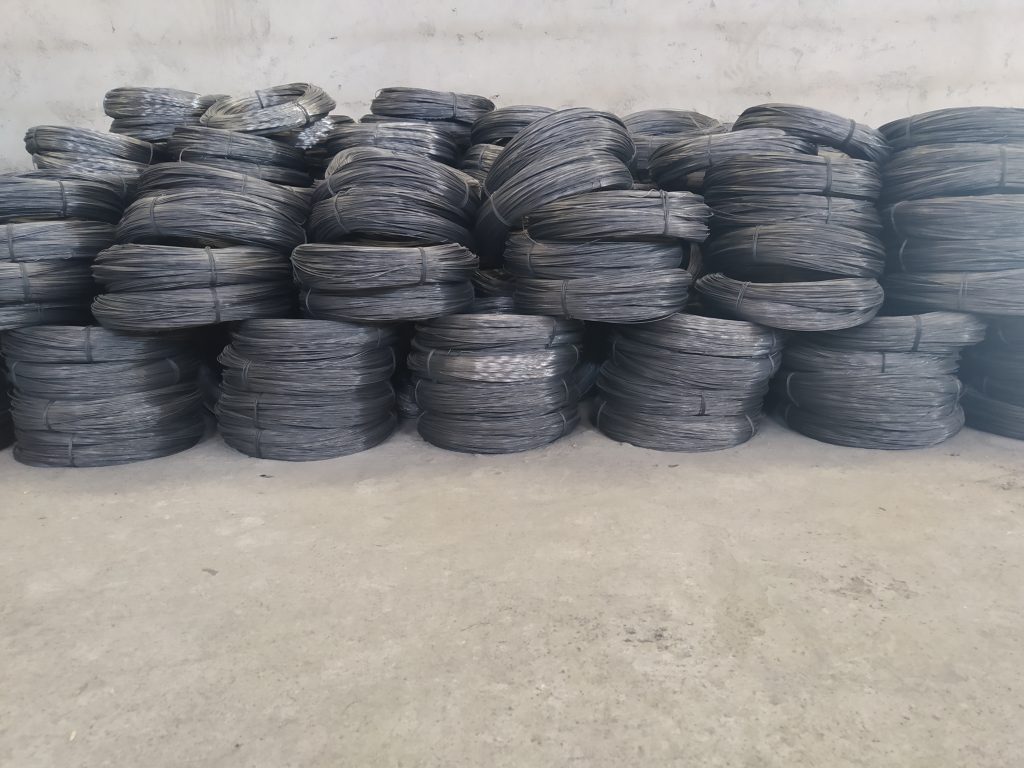 سیم مفتول آرماتور بندی و قالب بندی