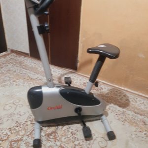 دوچرخه ثابت ورزشی سالم