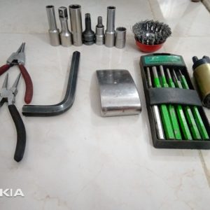 چند قلم ابزار خودرو