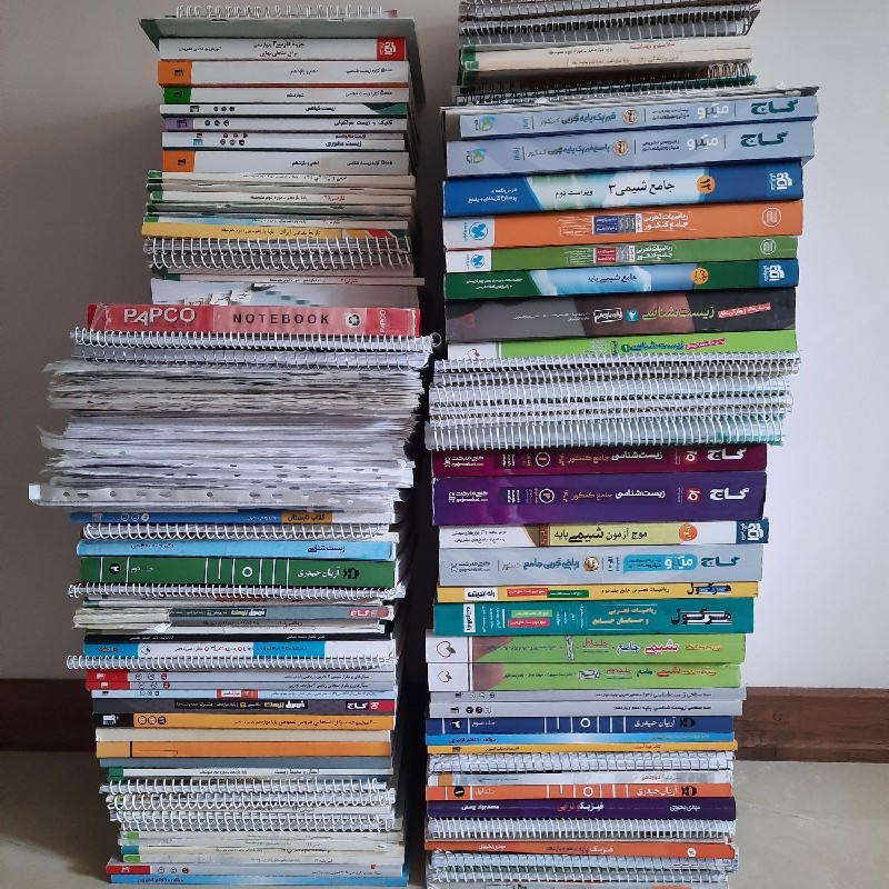 کتاب های کنکور و کاملا نو