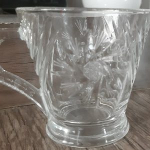 فنجان   بلور  تراشه ای