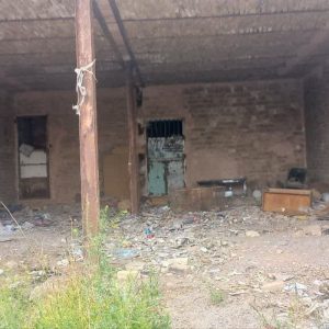 خونه نیمه ساز