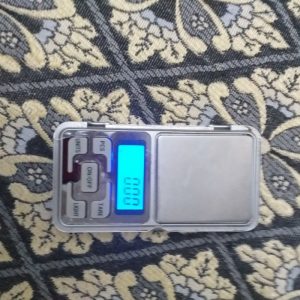 ترازوی دیجیتال اصلی نو درجه یک شیک وتمیزسبک