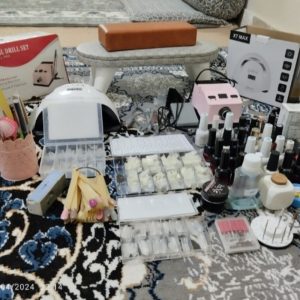 دستگاه کاشت ناخن