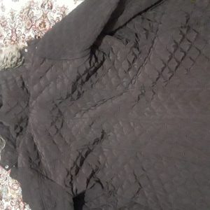 یک عدد کاپشن زنانه کاملا گرم با کلاه خز دا