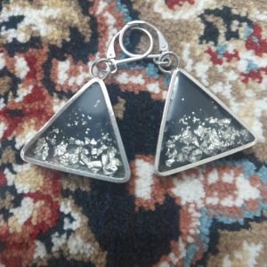 گوشواره رزین