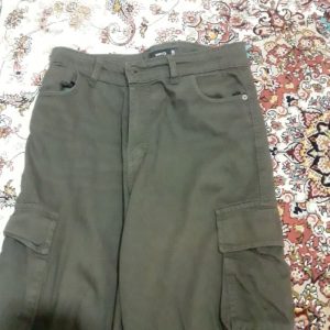 یک عدد شلوار شیش جیب