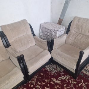 به نام خدا سلام مبل۷ نفرهقیمت ۱۰۹۱۹۳۳۲۰۵۷۹تشکر