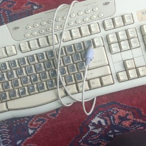 کیبورد کامپیوتر دست دوم