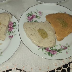 سفارش انواع حلوا وشله زرد و کاچی
