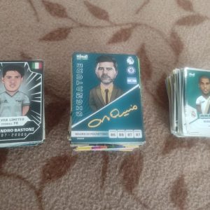 کیمدی ، برچسب ، ادمک