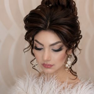 آفر ویژه آموزش صفر تا صد تخصصی گریم عروس