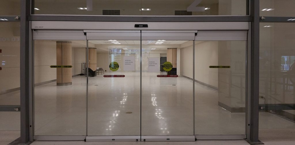 درب اتوماتیک شیشه ای
