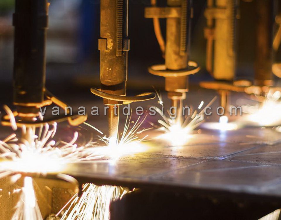 خدمات برش سی ان سی CNC