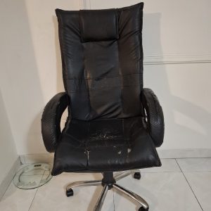 صندلی اداری و (صندلی میز کامپیوتر)