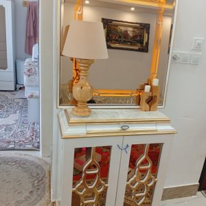 جاکفشی و آینه